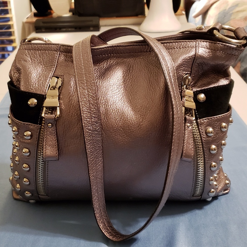 b. Makowsky Pewter Leather & Black Suede Shoulder